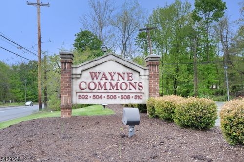 504 Hamburg Tpke, Wayne, NJ, 07470-2034 | Card Image