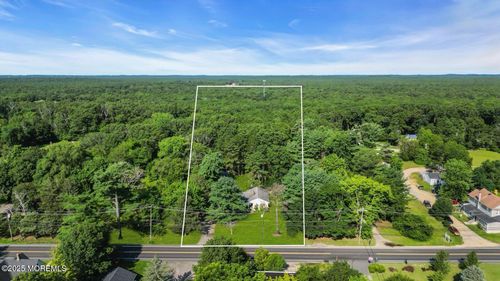 30 Cassville Rd, Jackson, NJ, 08527-4706 | Card Image