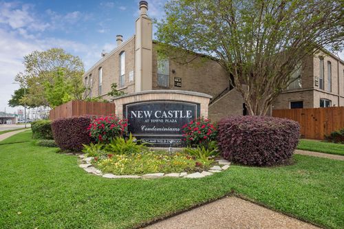 589-4629 Wild Indigo St, Houston, TX, 77027-7050 | Card Image