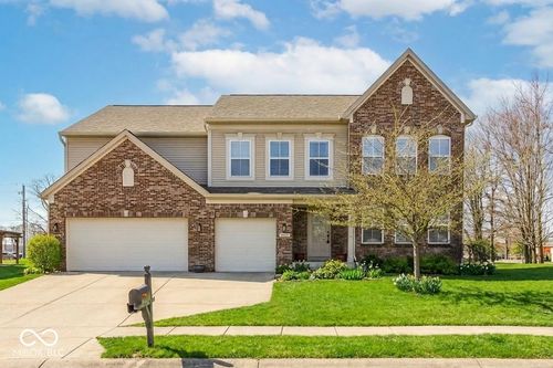 10507 Pokagon Way, Indianapolis, IN, 46239-9729 | Card Image