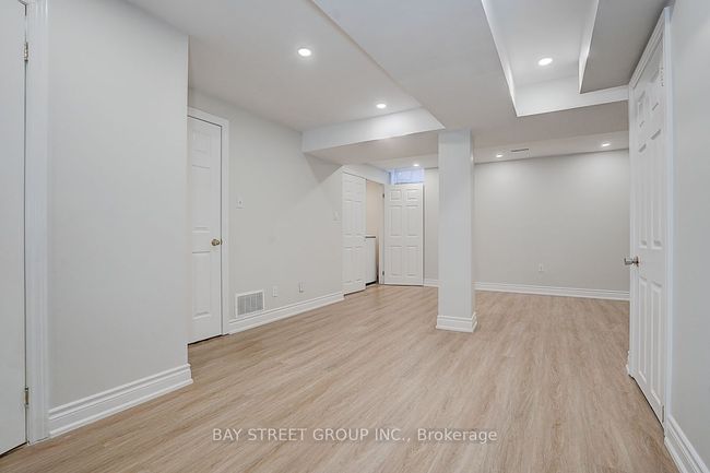 7 Debonair St, House attached with 4 bedrooms, 4 bathrooms and 2 parking in Richmond Hill ON | Image 24