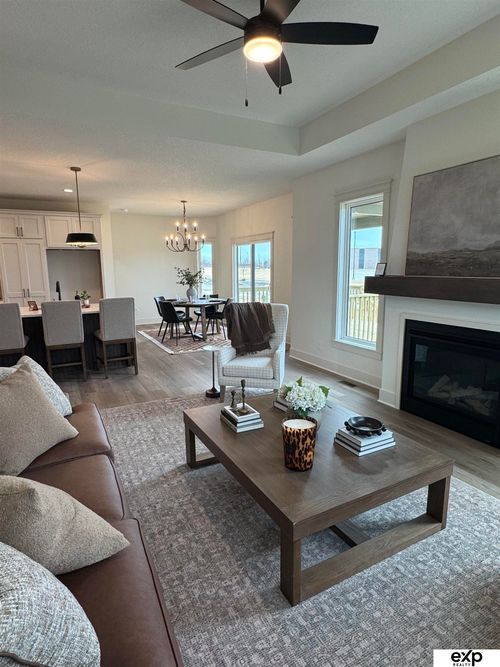 10212 S 180th Avenue Cir, Omaha, NE, 68136-6471 | Card Image