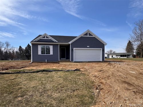 104 Cottonwood Court Court, Litchfield, MI, 49252 | Card Image