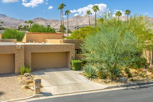 48633 Torrito Ct, Palm Desert, CA, 92260-6647 | Card Image