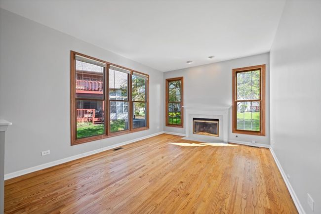 1503 Longbranch Ct, Townhouse with 2 bedrooms, 3 bathrooms and 2 parking in Naperville IL | Image 16