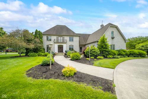 1600 Windsor Ct, Seymour, IN, 47274-1984 | Card Image