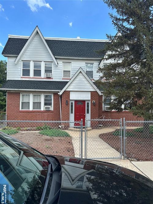 142 Rutherford Pl, North Arlington, NJ, 07031-6062 | Card Image