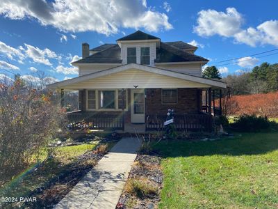 Front of Home | Image 1