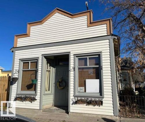 5023 50 St, Vilna, AB, T0A3L0 | Card Image