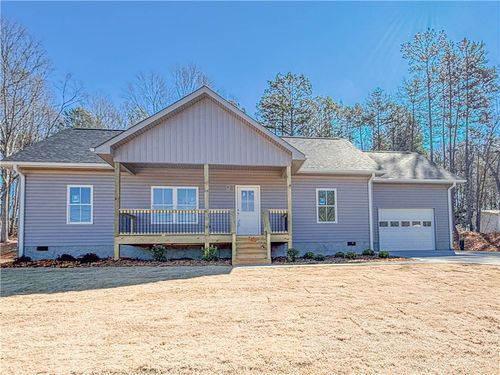 220 Simpson St, Westminster, SC, 29693-1362 | Card Image