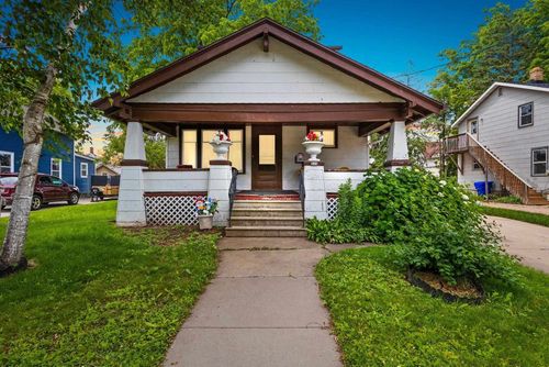 215 N State Street, APPLETON, WI, 54911 | Card Image