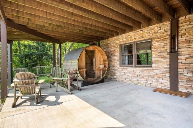 1308 Logan Rd, House other with 5 bedrooms, 4 bathrooms and 4 parking in Gibsonia PA | Image 43