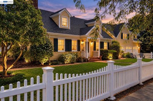 210 D St, Fremont, CA, 94536-2808 | Card Image
