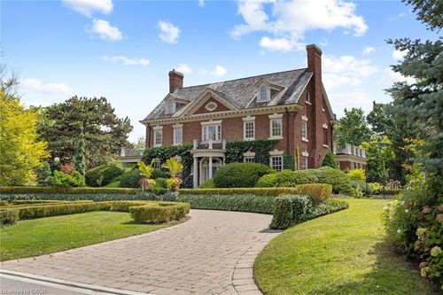 33 Salisbury Ave, Cambridge, ON, N1S1J1 | Card Image