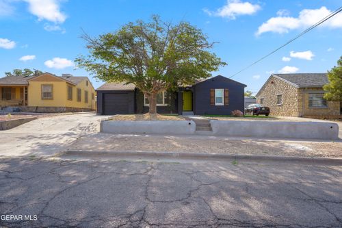 614 Loretto Rd, El Paso, TX, 79903-5111 | Card Image