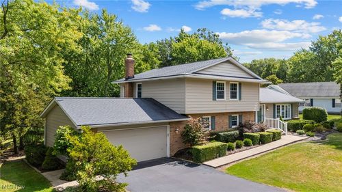 7751 Mountain Ash Dr, Concord Township, OH, 44060-7457 | Card Image