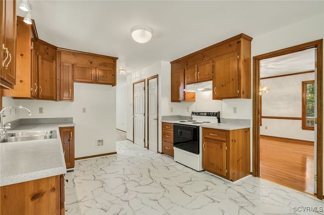 17775 Fox Hollow Dr, House other with 4 bedrooms, 3 bathrooms and null parking in Spring Grove VA | Image 12