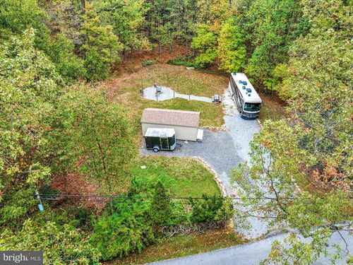 750 Mountain Rd, Hamburg, PA, 19526-8359 | Card Image