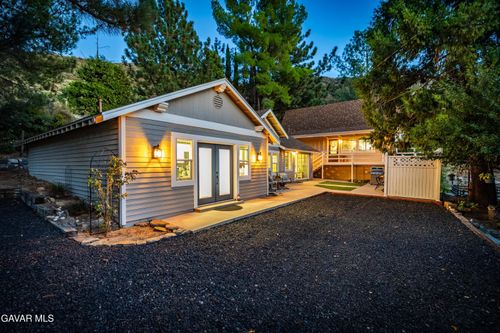 40342 Calle Maceta De Flores, Green Valley, CA, 91390-1037 | Card Image