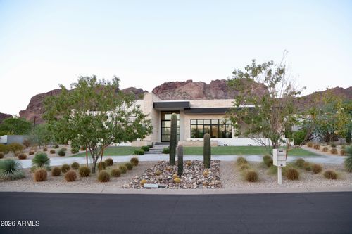 4822 E Palomino Rd, Phoenix, AZ, 85018-1845 | Card Image