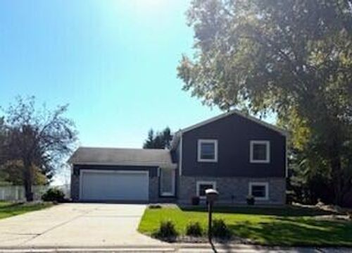 1355 Gilleevan Drive, Valparaiso, IN, 46385 | Card Image