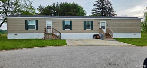 182-3300 Magnolia Ct, Midland, MI, 48642-7737 | Card Image