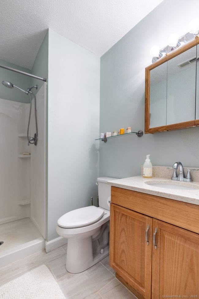 124 - 560 Yale Ave, Condo with 3 bedrooms, 3 bathrooms and 3 parking in Meriden CT | Image 14
