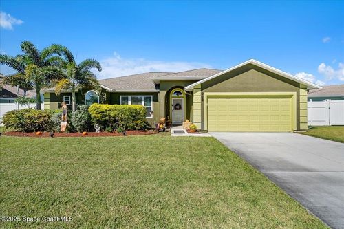 942 Harbor Pines Dr, Merritt Island, FL, 32952-2736 | Card Image
