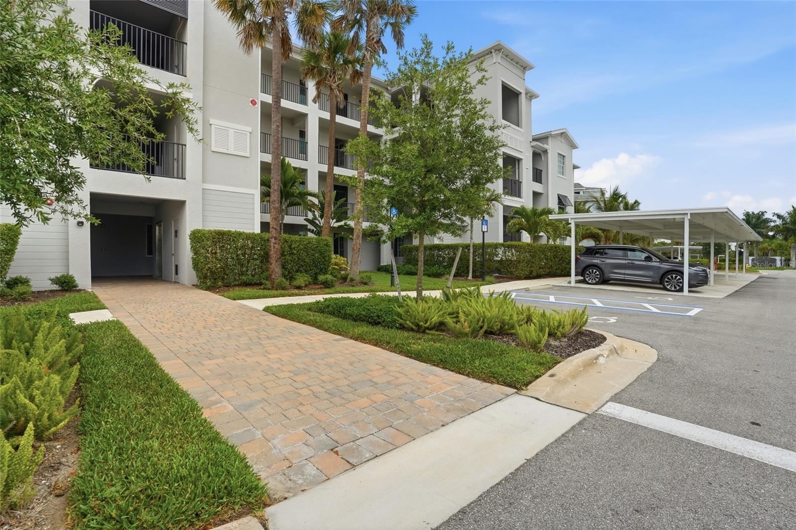 Residential in PUNTA GORDA 2