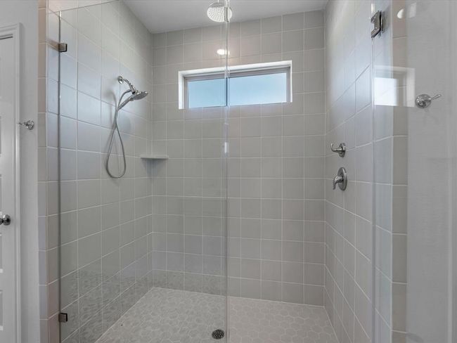 401 County Road 3081, House other with 4 bedrooms, 3 bathrooms and 3 parking in Cleveland TX | Image 15