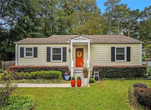 811 Scott Cir, Decatur, GA, 30033-4716 | Card Image