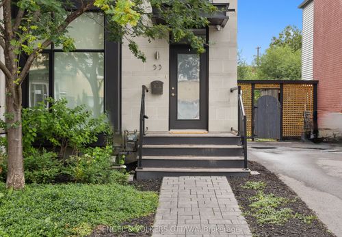 53 Vaughan St, Ottawa, ON, K1M1W9 | Card Image