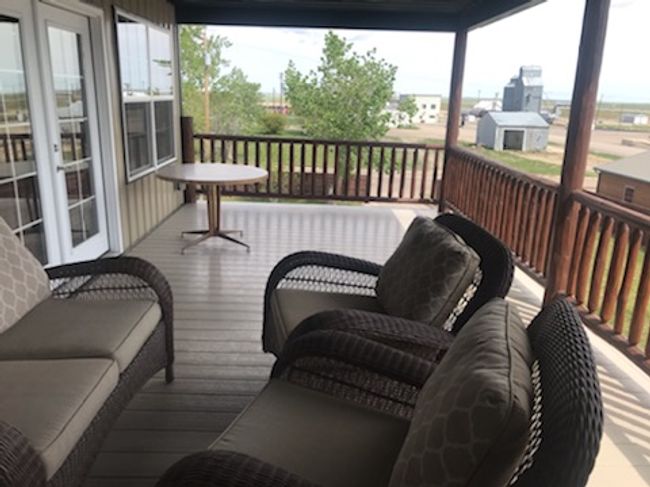 12 W Main St, House other with 3 bedrooms, 3 bathrooms and null parking in Sunburst MT | Image 21
