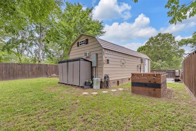 400 Canal Dr, House other with 1 bedrooms, 1 bathrooms and null parking in Pointblank TX | Image 27