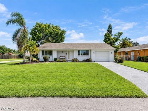 3801 Se 10th Ave, Cape Coral, FL, 33904-5218 | Card Image