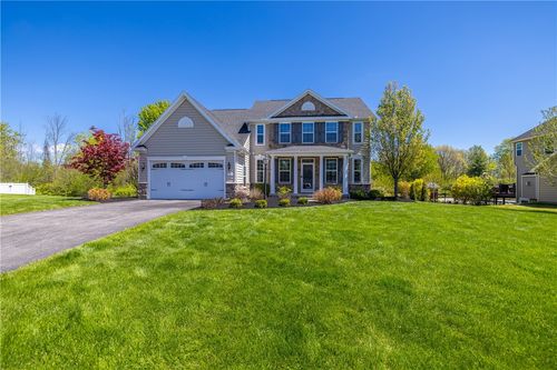 19 Whitley Ct, Pittsford, NY, 14534-2776 | Card Image
