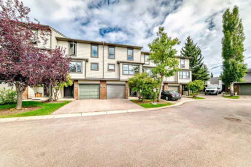 39-185 Woodridge Dr Sw, Calgary, AB, T2W3X7 | Card Image