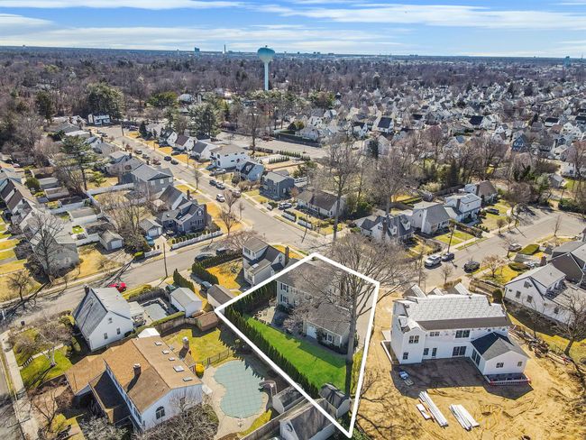 Bird's eye view with a residential view | Image 39