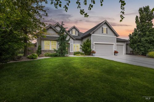 6779 N Pira Ave, Meridian, ID, 83646-4970 | Card Image