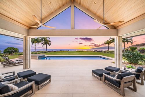 533 Luawai St, Lahaina, HI, 96761-5603 | Card Image