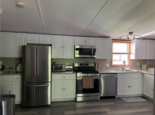 184-182 Mutton Hill Rd, Neversink, NY, 12765-5028 | Card Image