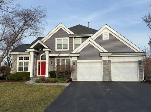 711 Foxmoor Ln, Lake Zurich, IL, 60047-2786 | Card Image