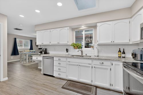 8719 Gutierrez Rd Ne, Albuquerque, NM, 87111-2322 | Card Image