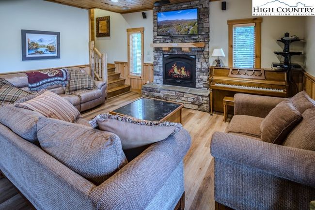 937 Alpine Dr, House other with 4 bedrooms, 4 bathrooms and null parking in Seven Devils NC | Image 27