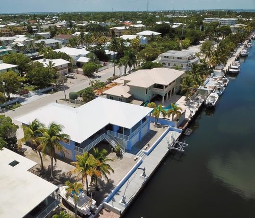 515 Caribbean Dr, Key Largo, FL, 33037-4342 | Card Image