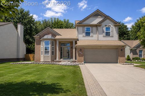 8179 Creekside Dr, Westland, MI, 48185-4614 | Card Image