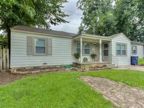 2464 Nw 39th Ter, Oklahoma City, OK, 73112-8711 | Card Image