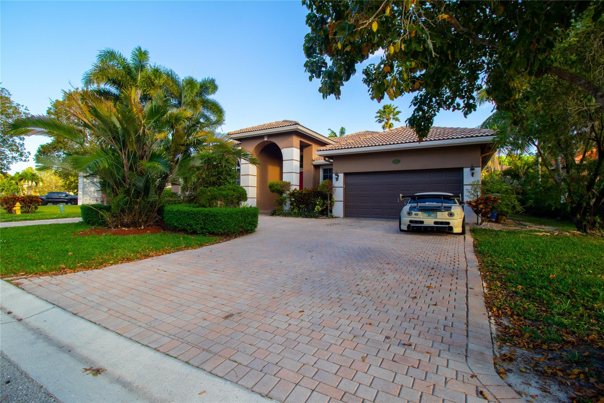 120th Dr, Coral Springs, FL 33071