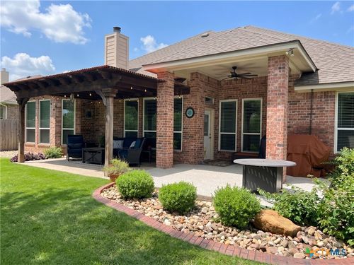 2215 Fox Glen Ln, Temple, TX, 76502-7904 | Card Image