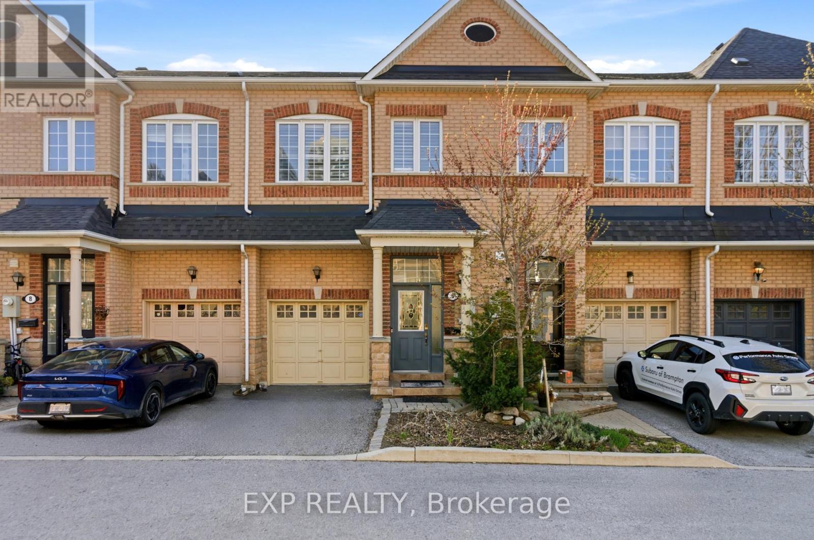 Residential in Brampton (Downtown Brampton) 3